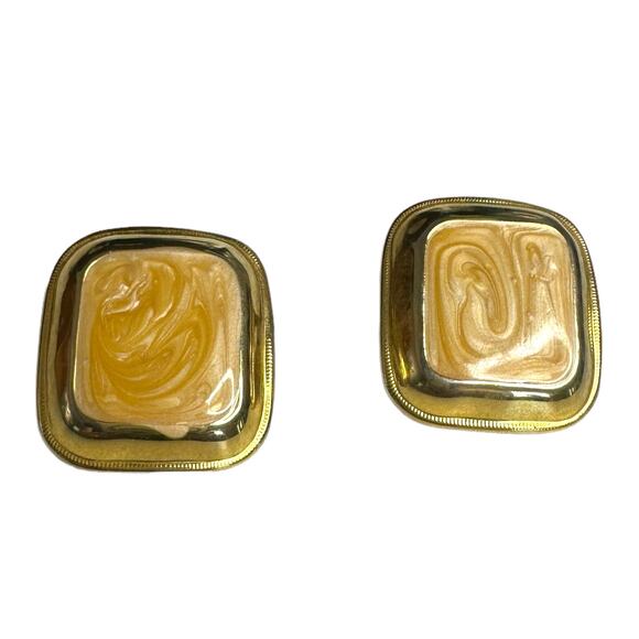 Gold Tone And Cream Pierced Earrings Square Costume Jewelry - Picture 1 of 5